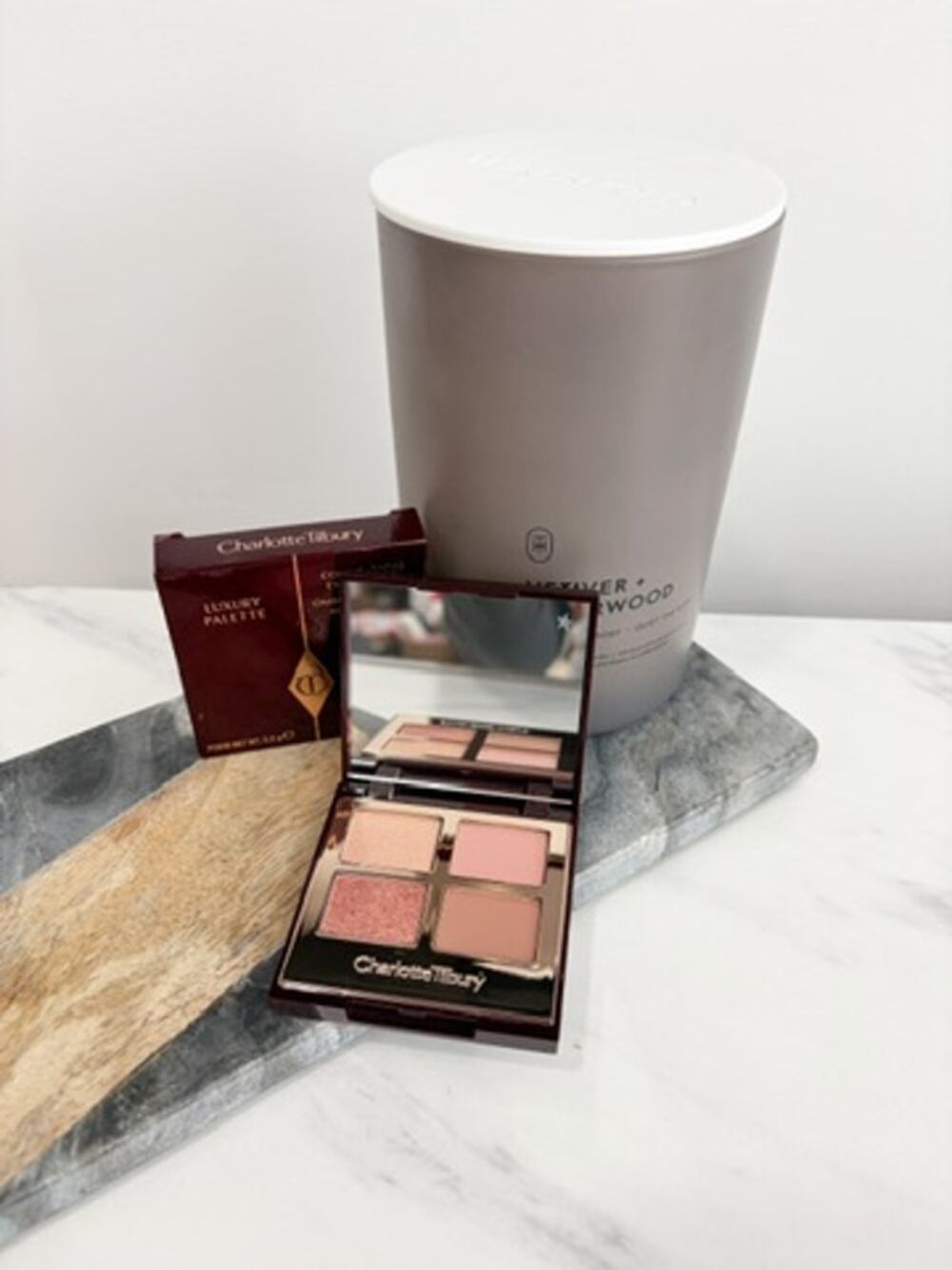 NEW Charlotte Tilbury Luxury Eyeshadow Palette in Pillow Talk